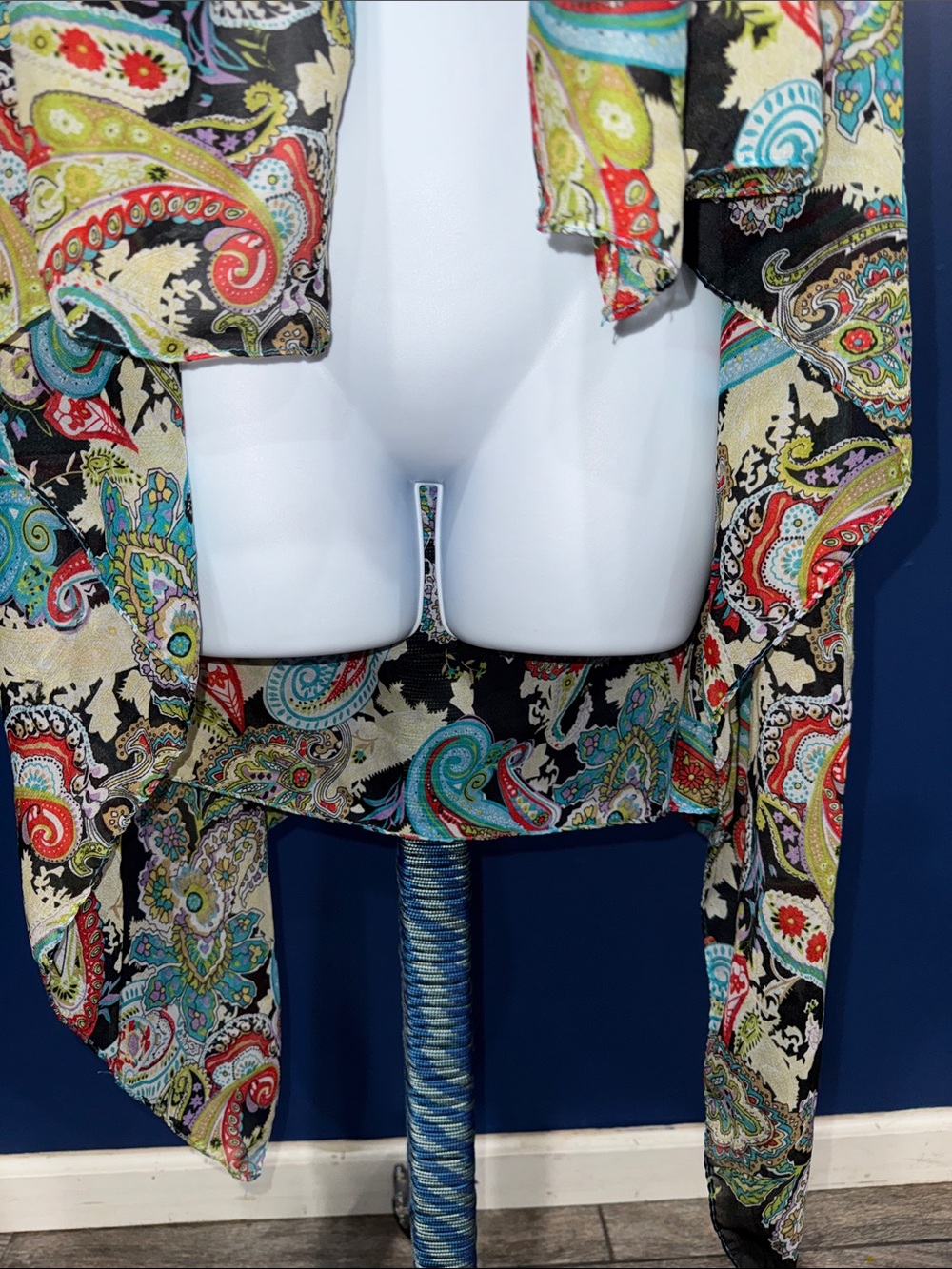 Paisley Lightweight Open Front Vest Cardigan SizeS/M - Picture 8 of 10